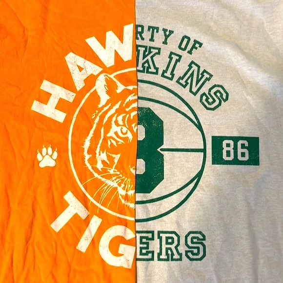 Two Stranger Things XL T-Shirts NWT - Picture 5 of 14